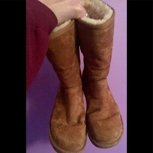 UGG Boots Classic with zipper down the side